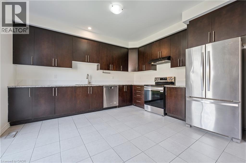 267 Grovehill Crescent, Kitchener, ON - Indoor Photo Showing Kitchen