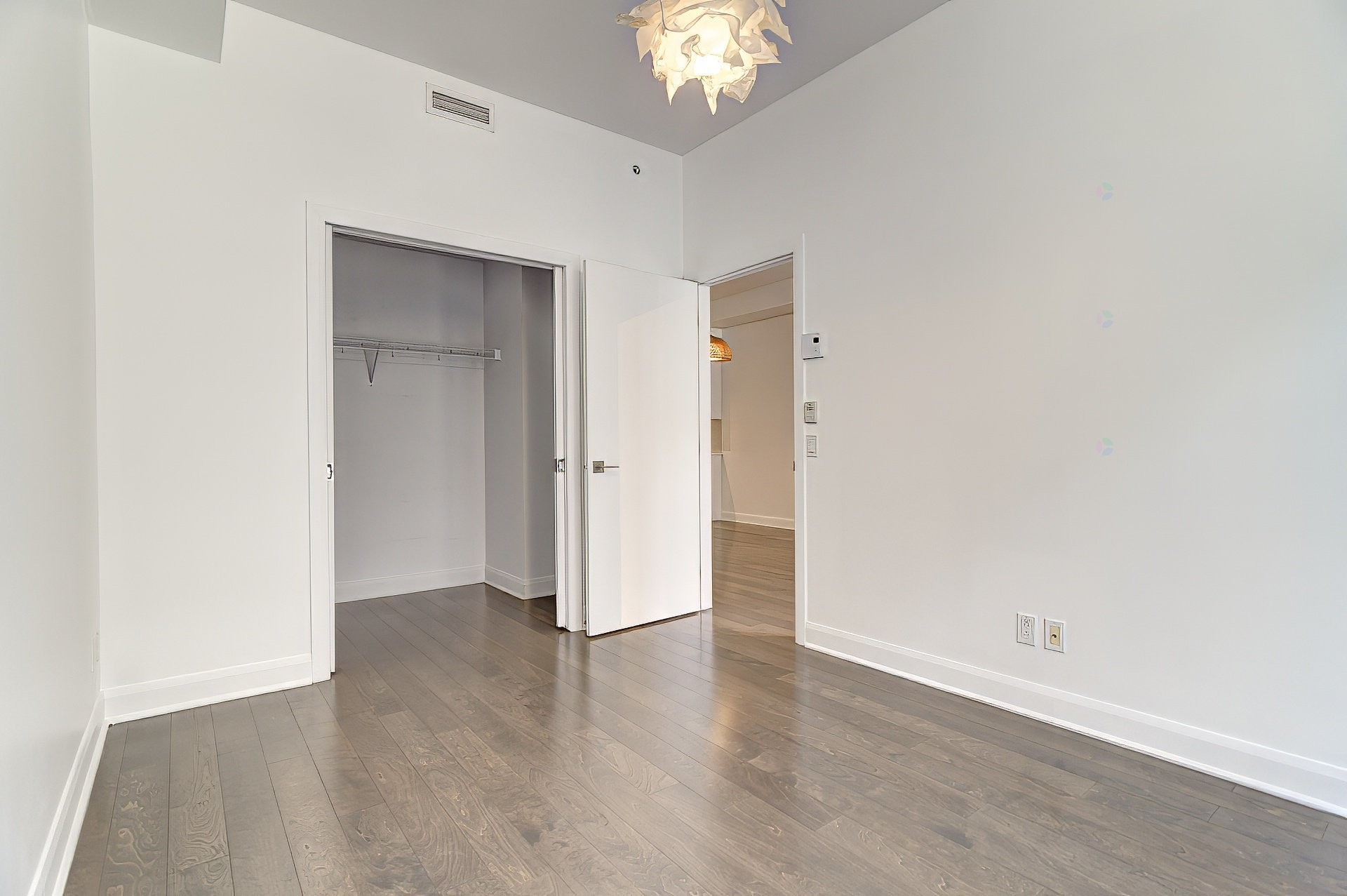 Bedroom - 908-1181 Rue Bishop, Montréal (Ville-Marie), QC