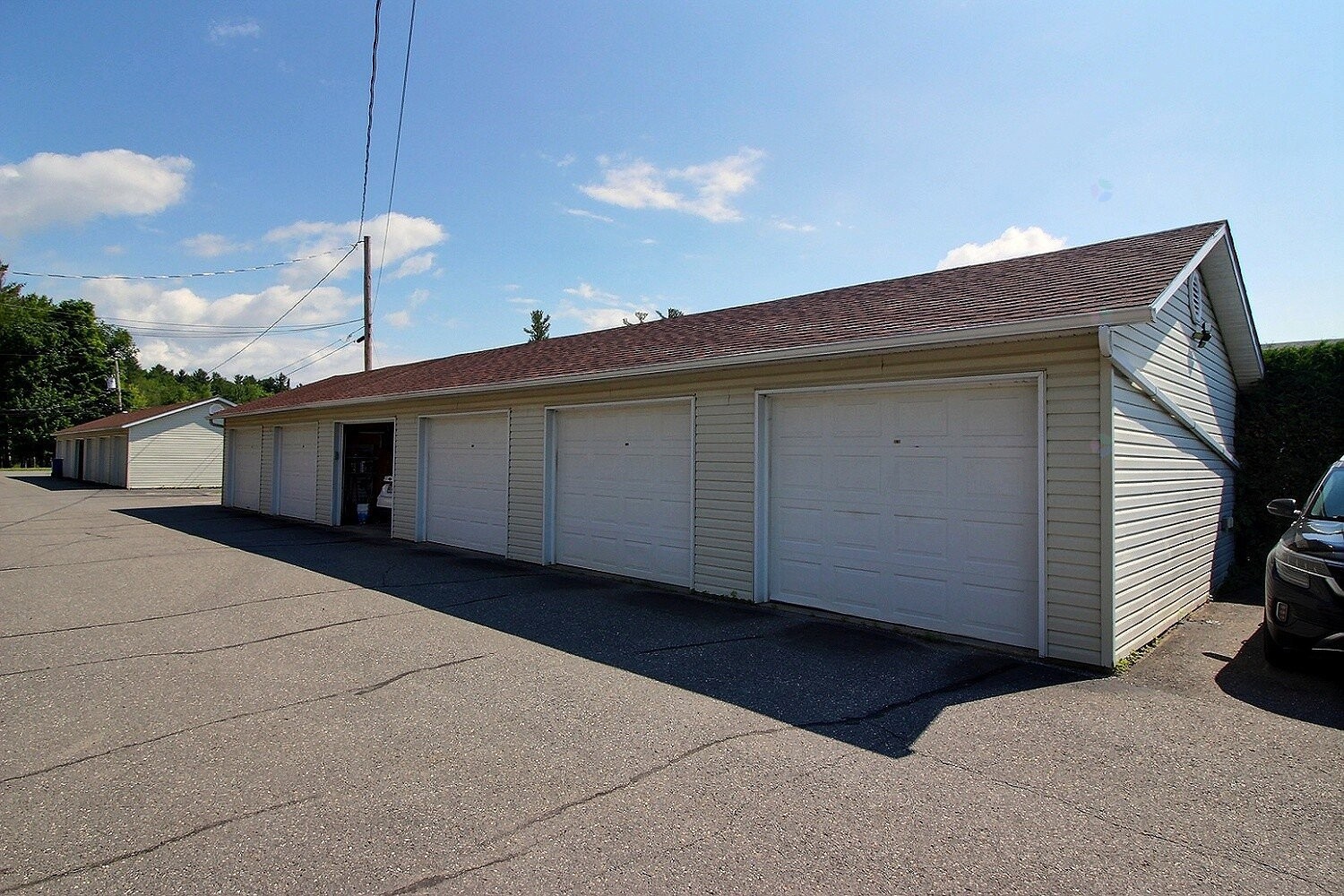 Garage - 202-1000 Rue Westmount, Ayer'S Cliff, QC