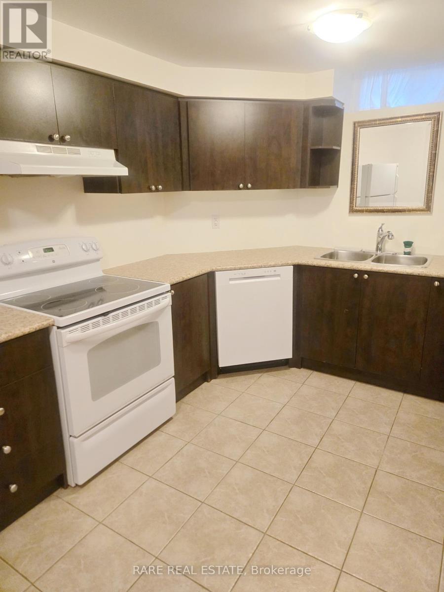 4594 Bismark Crescent, Mississauga, ON
