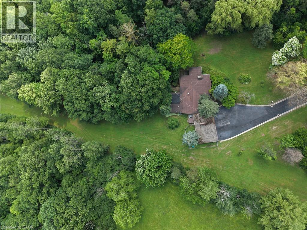 560 Crane Court, Burlington, ON