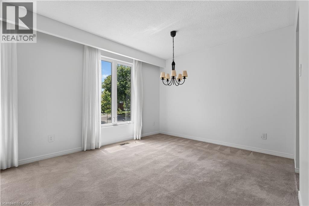 5051 Brady Avenue, Burlington, ON