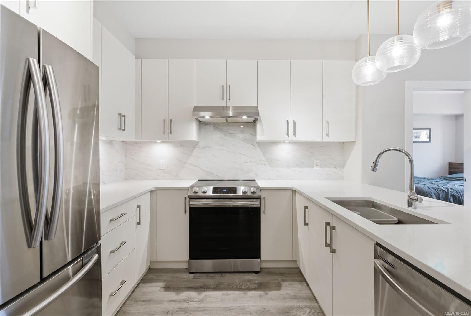 #308-20 Barsby Ave, Nanaimo, BC
