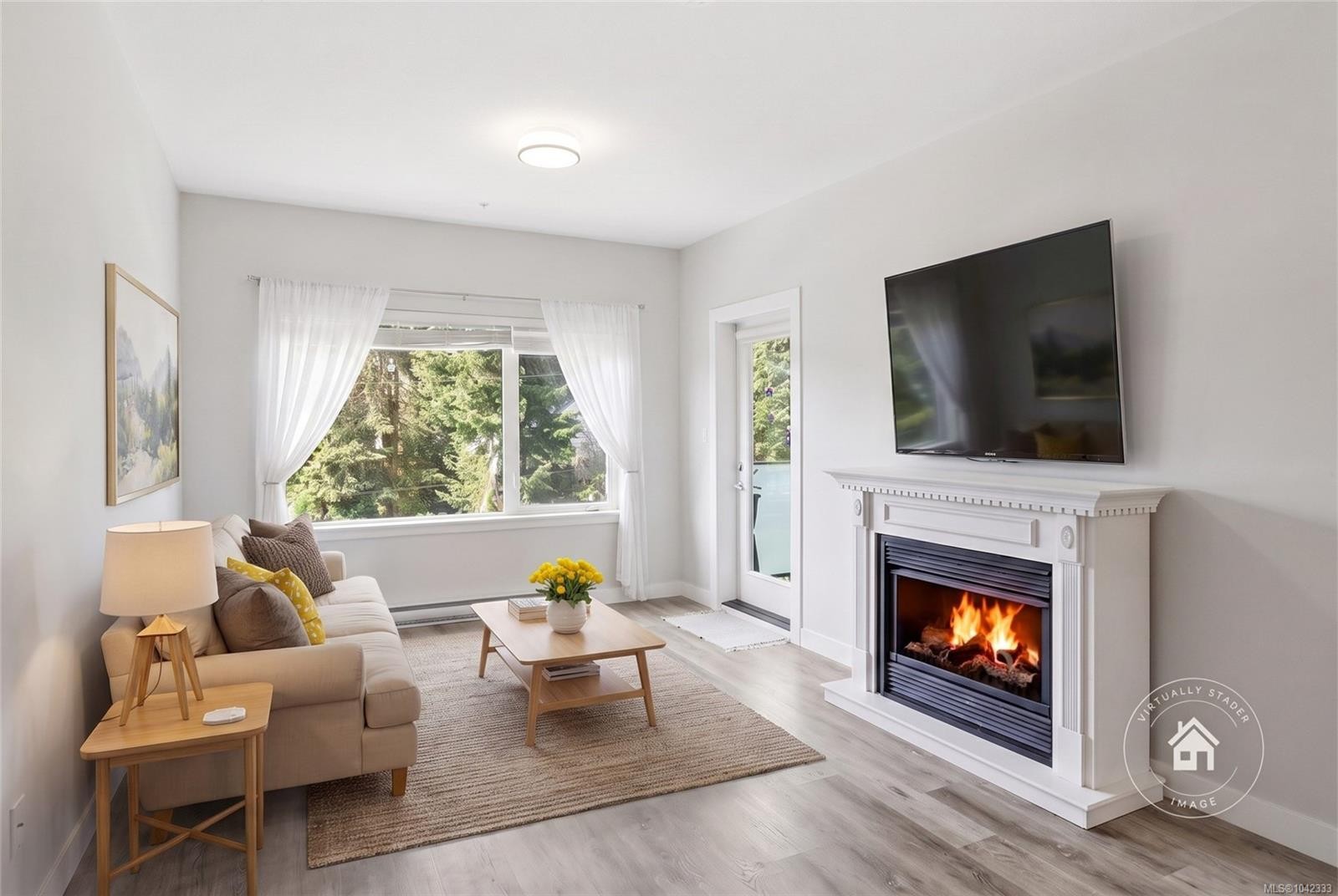#308-20 Barsby Ave, Nanaimo, BC