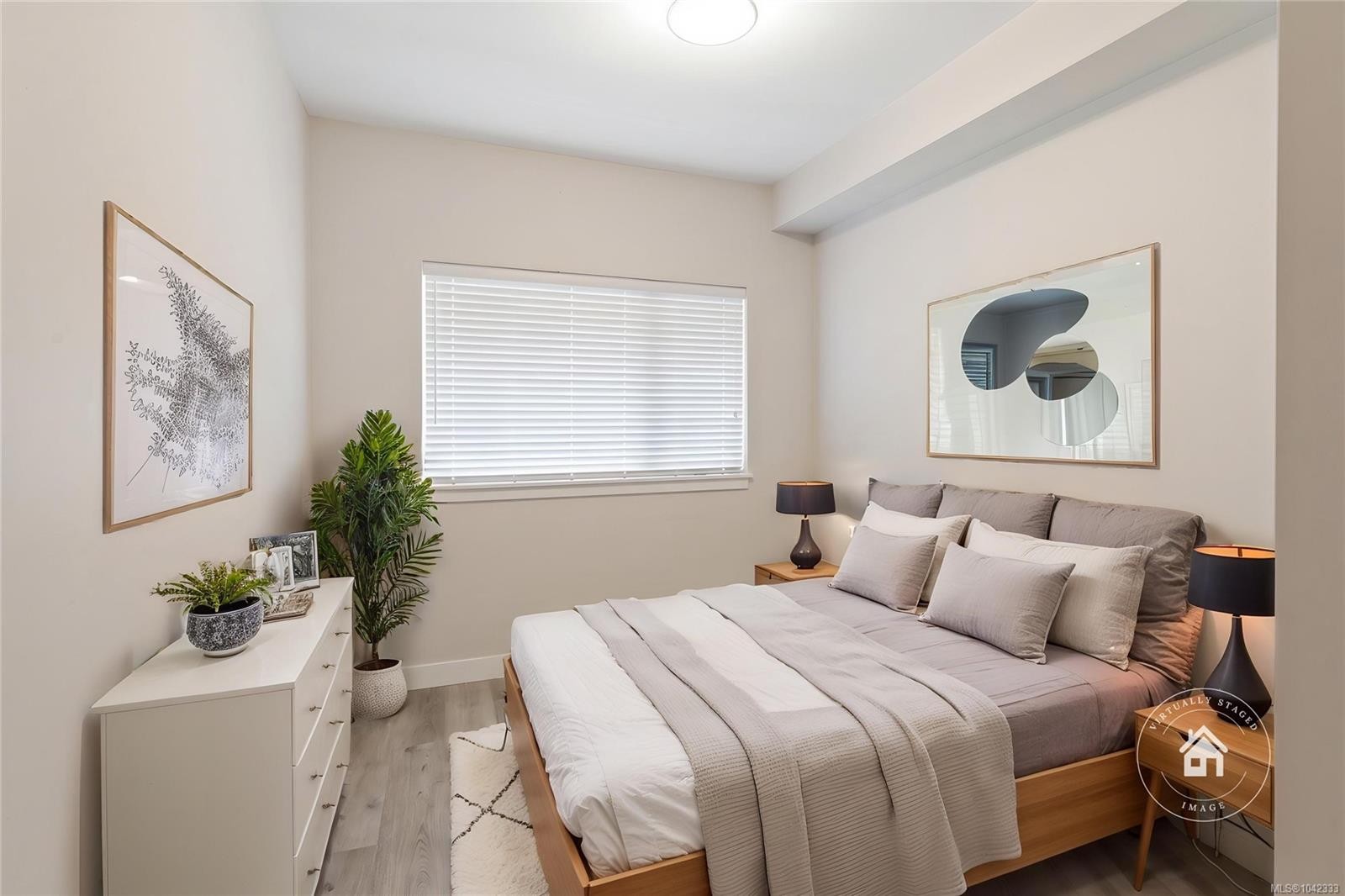 #308-20 Barsby Ave, Nanaimo, BC