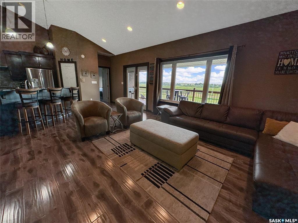 Holars Haven Acreage, Spy Hill Rm No. 152, SK