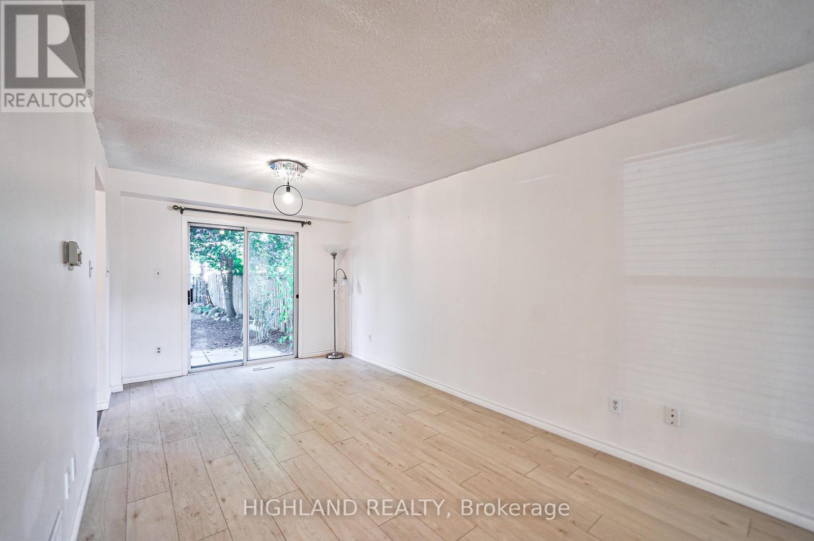 6455 Tisler Crescent, Mississauga, ON - Indoor Photo Showing Other Room