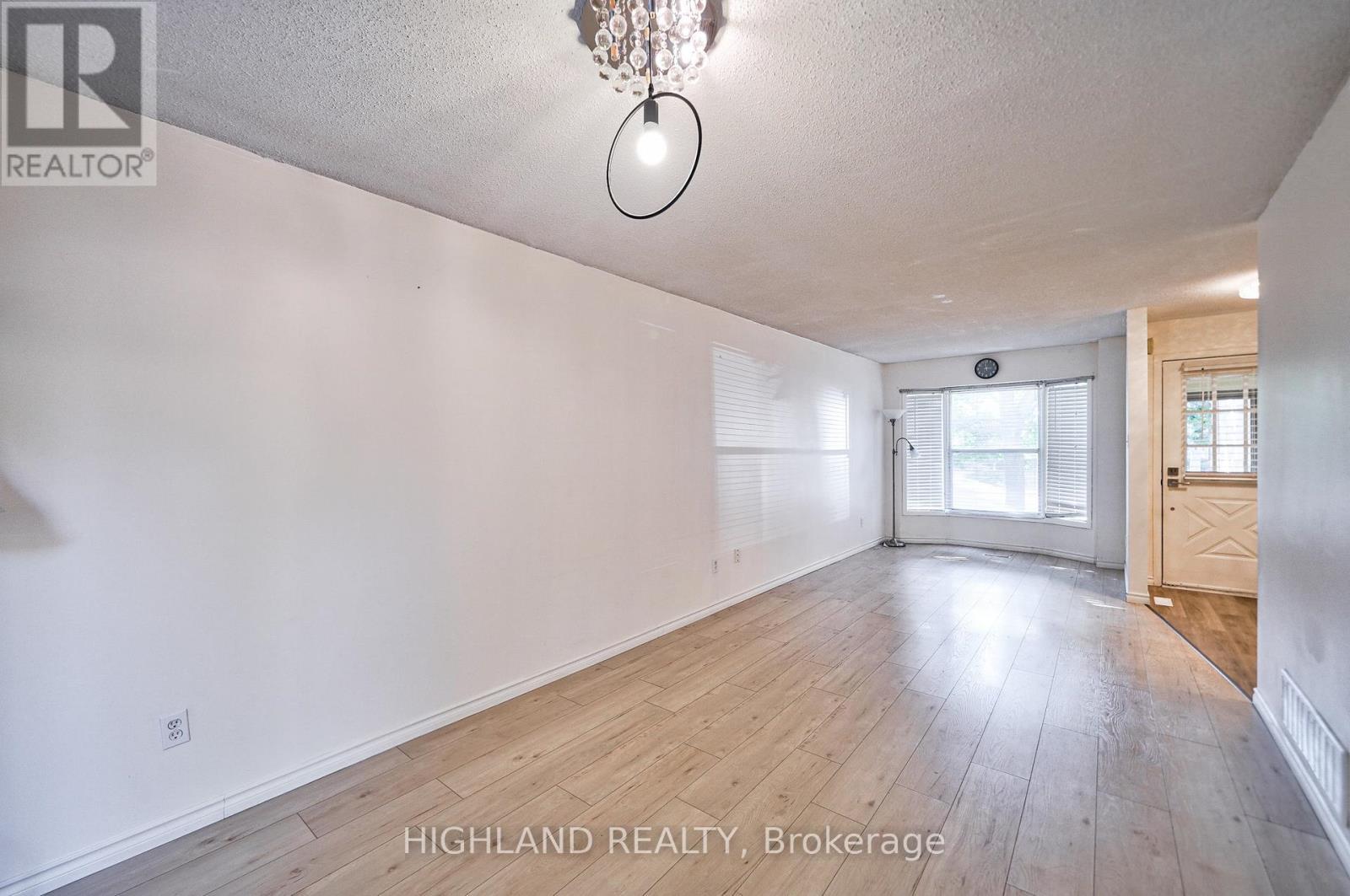 6455 Tisler Crescent, Mississauga, ON - Indoor Photo Showing Other Room