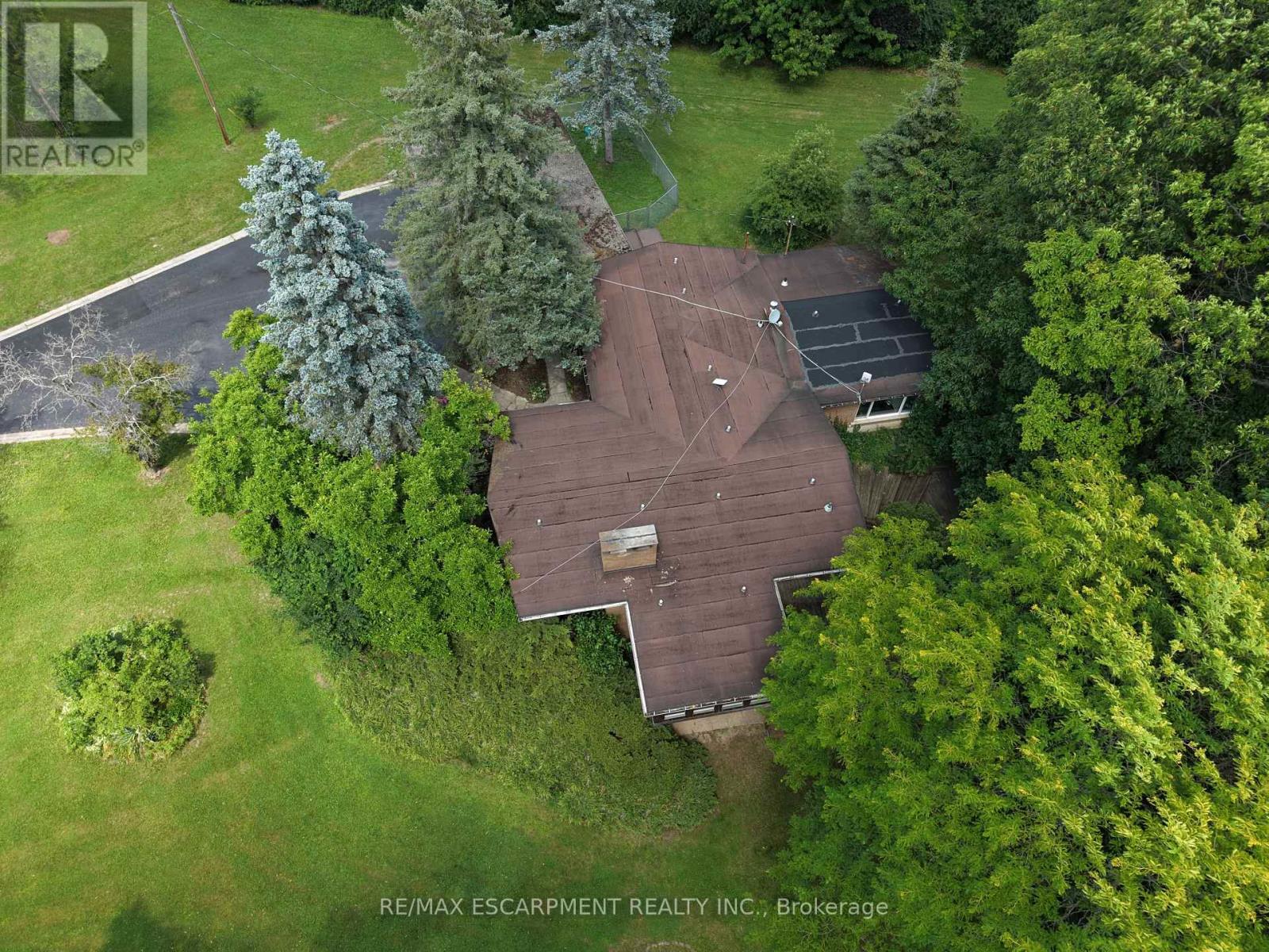 560 Crane Court, Burlington, ON