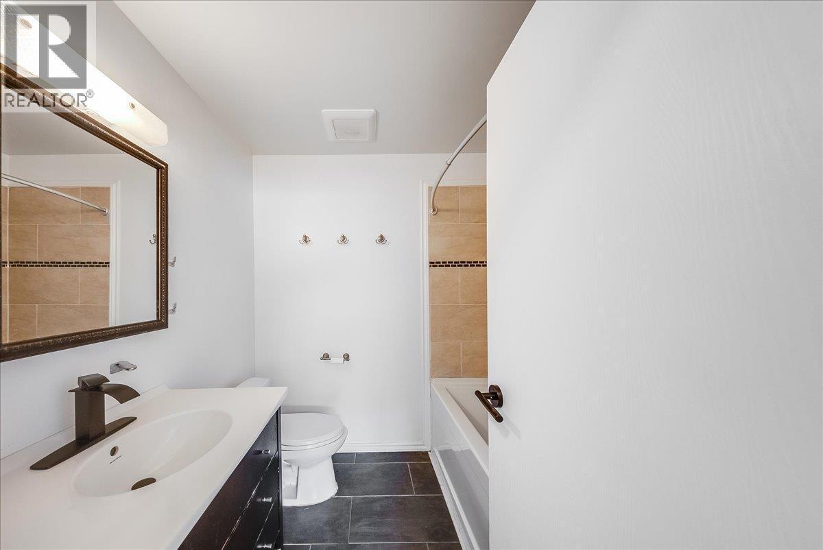 2108 Third Avenue, Rossland, BC