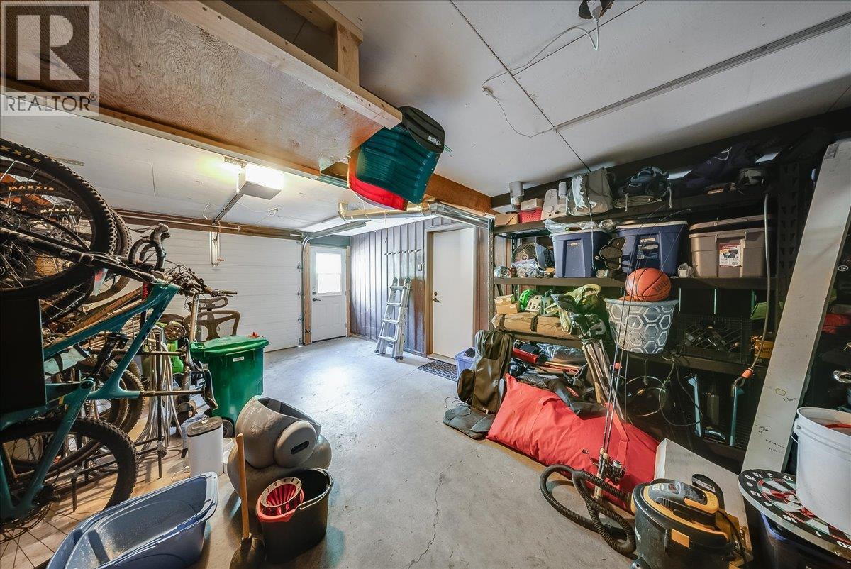 2108 Third Avenue, Rossland, BC
