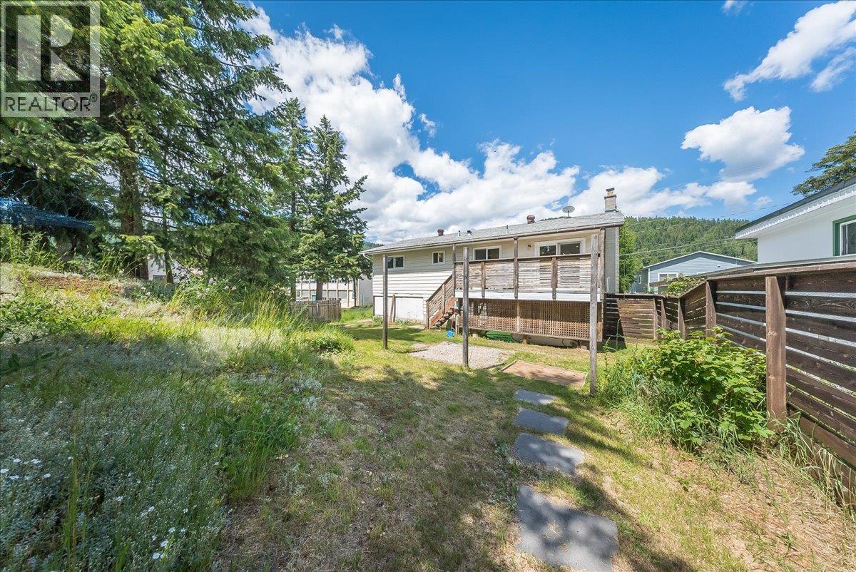 2108 Third Avenue, Rossland, BC