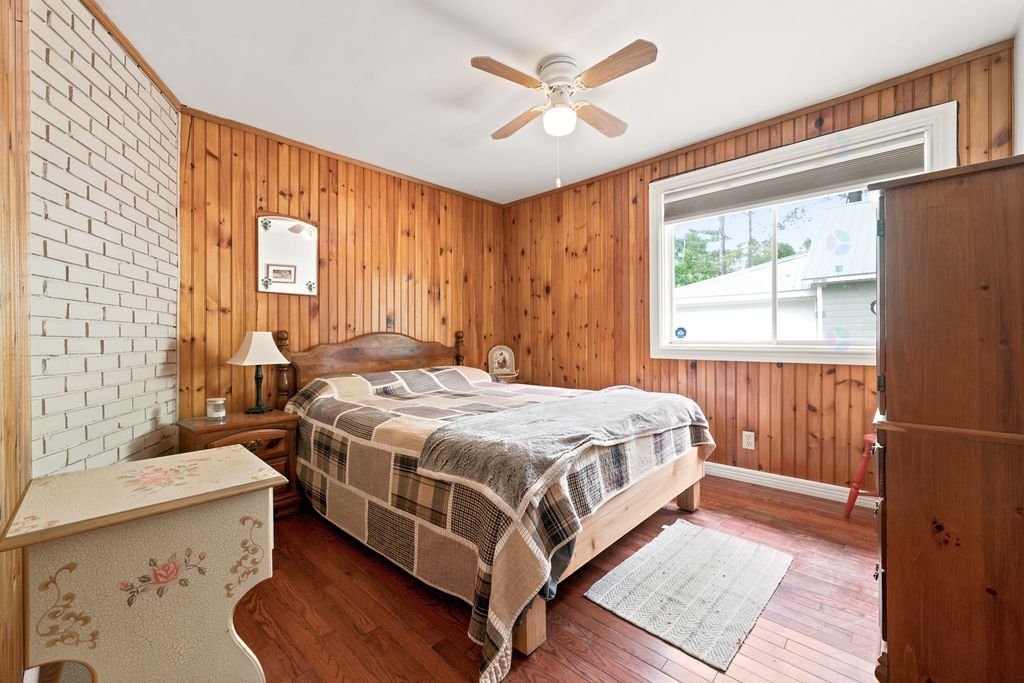 Bedroom - 111 Ch. Des Rapides, Mansfield-Et-Pontefract, QC - Indoor Photo Showing Bedroom