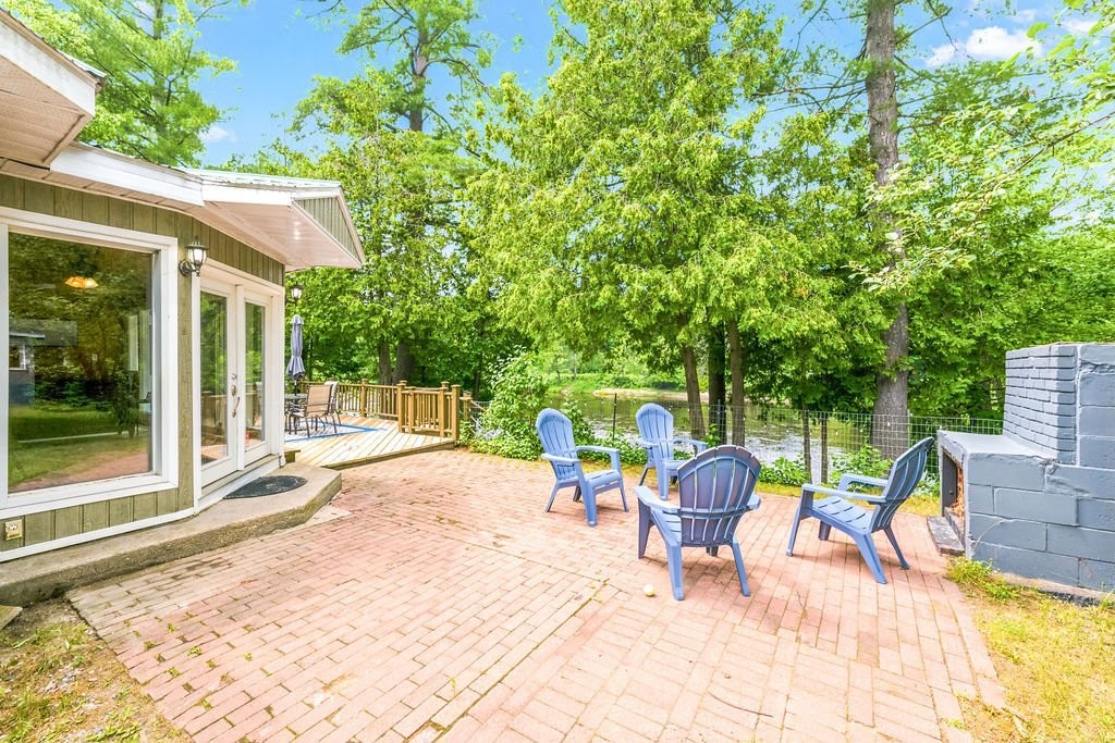 Patio - 111 Ch. Des Rapides, Mansfield-Et-Pontefract, QC - Outdoor