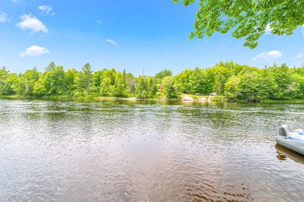 Waterfront - 111 Ch. Des Rapides, Mansfield-Et-Pontefract, QC - Outdoor With Body Of Water With View