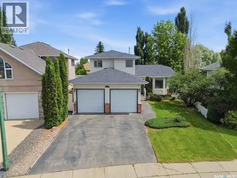 246 Brookmore Lane, Saskatoon, SK