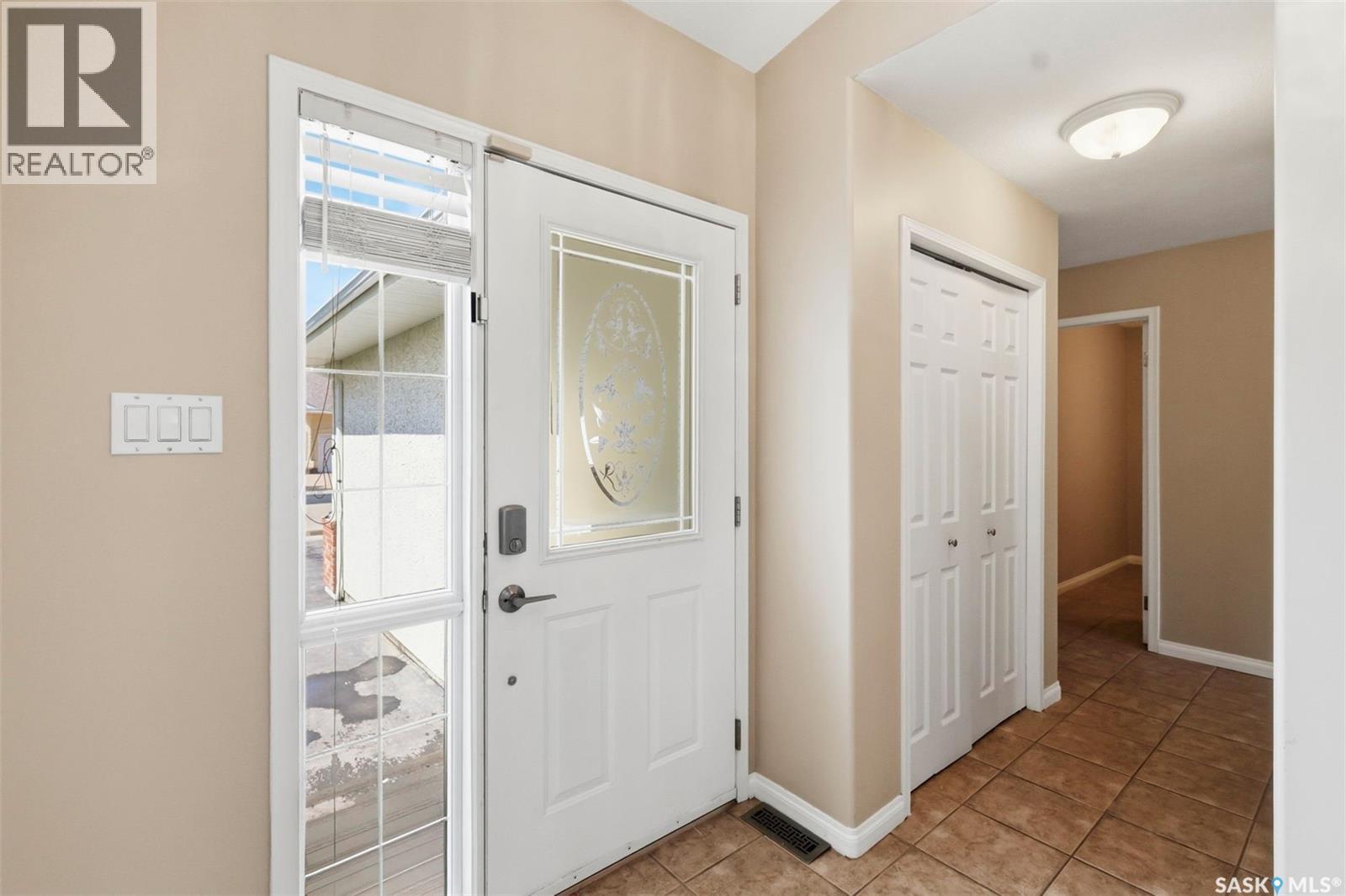 246 Brookmore Lane, Saskatoon, SK