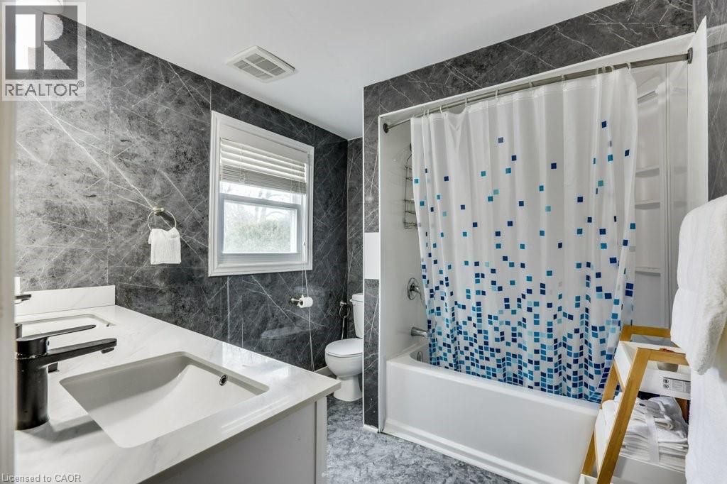 55 Wentworth Court, London, ON