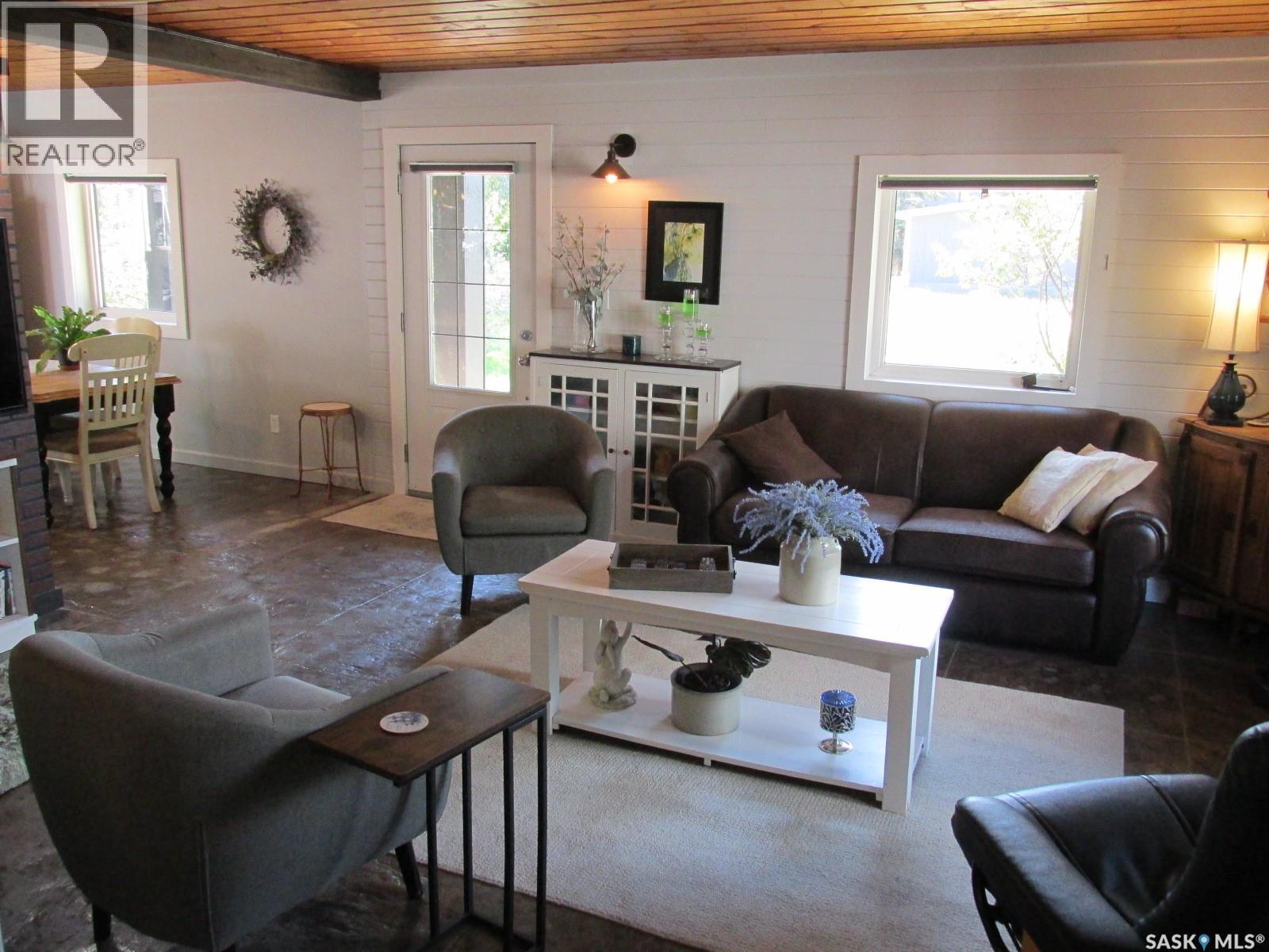 701 Pine Drive, Tobin Lake, SK