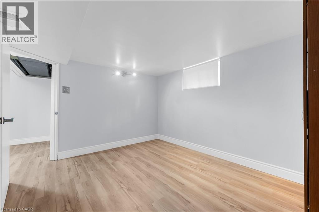 722 Burgess Avenue, Hamilton, ON - Indoor Photo Showing Other Room