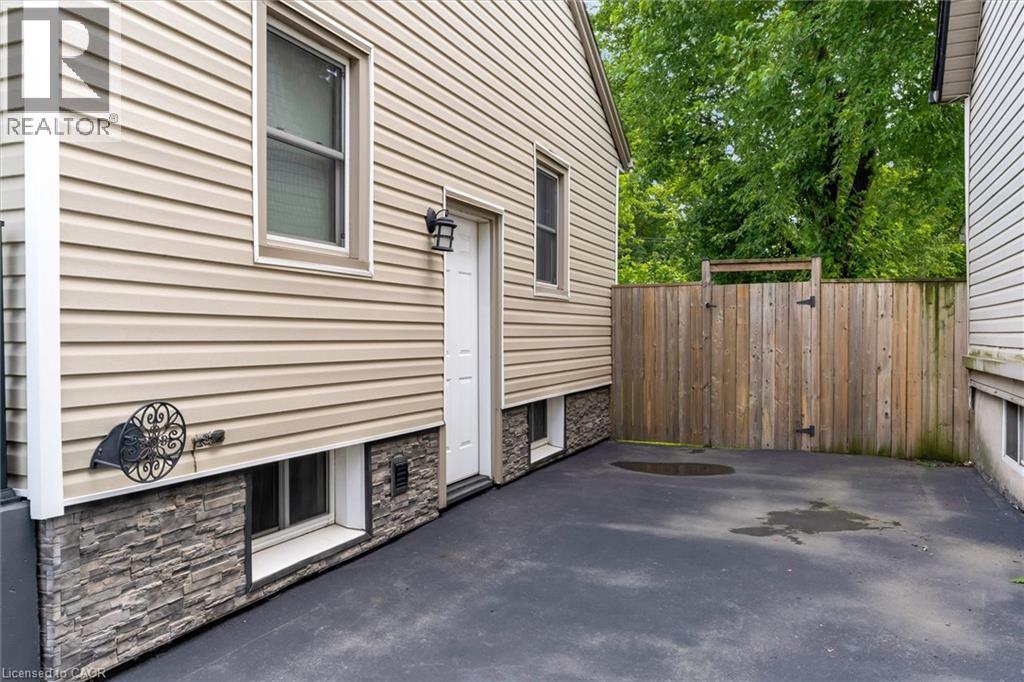 722 Burgess Avenue, Hamilton, ON - Outdoor With Exterior