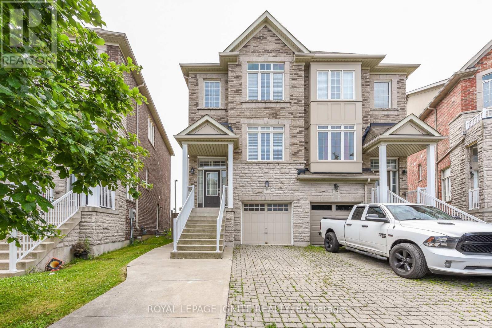 52 Harpreet Circle, Toronto, ON