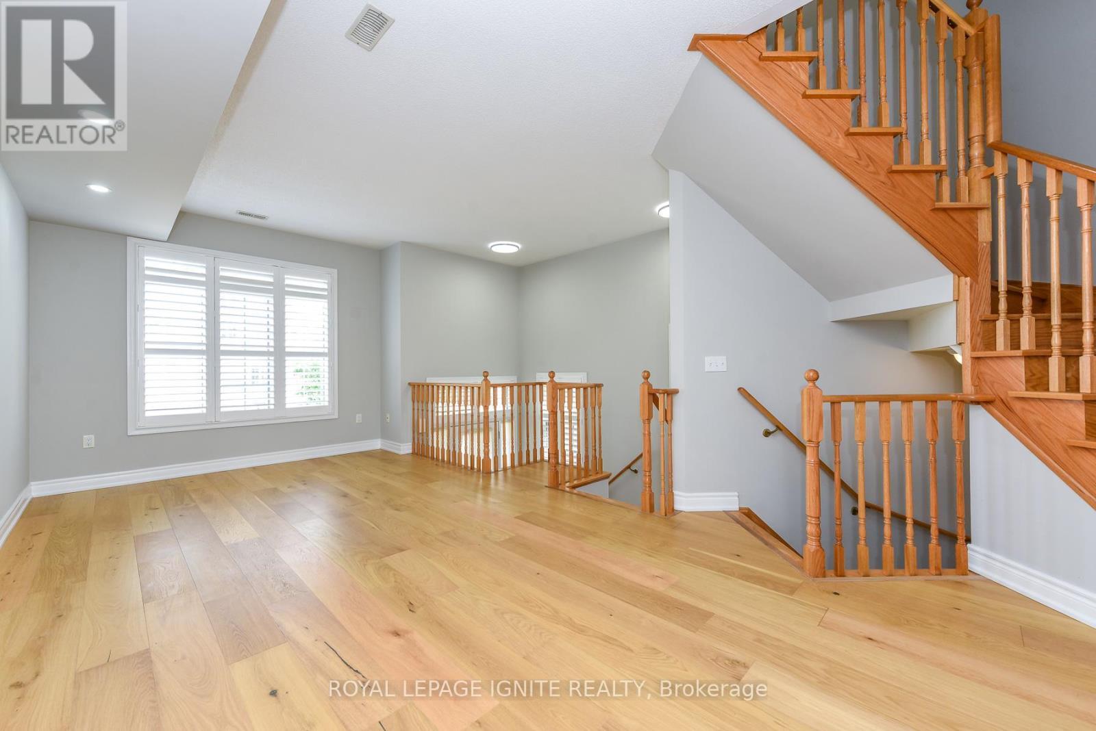 52 Harpreet Circle, Toronto, ON