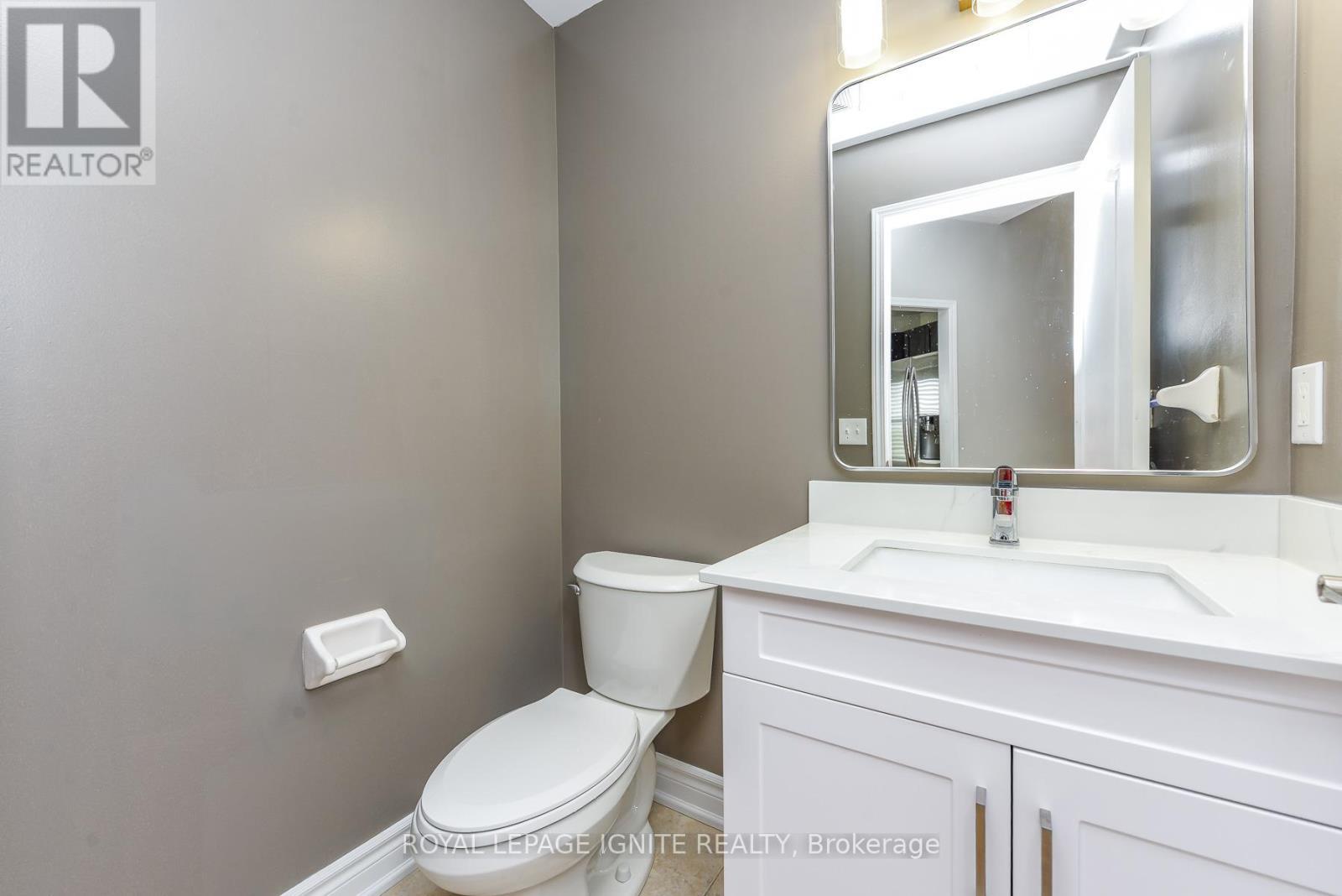 52 Harpreet Circle, Toronto, ON