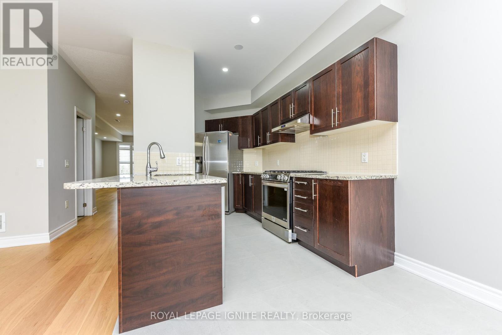 52 Harpreet Circle, Toronto, ON