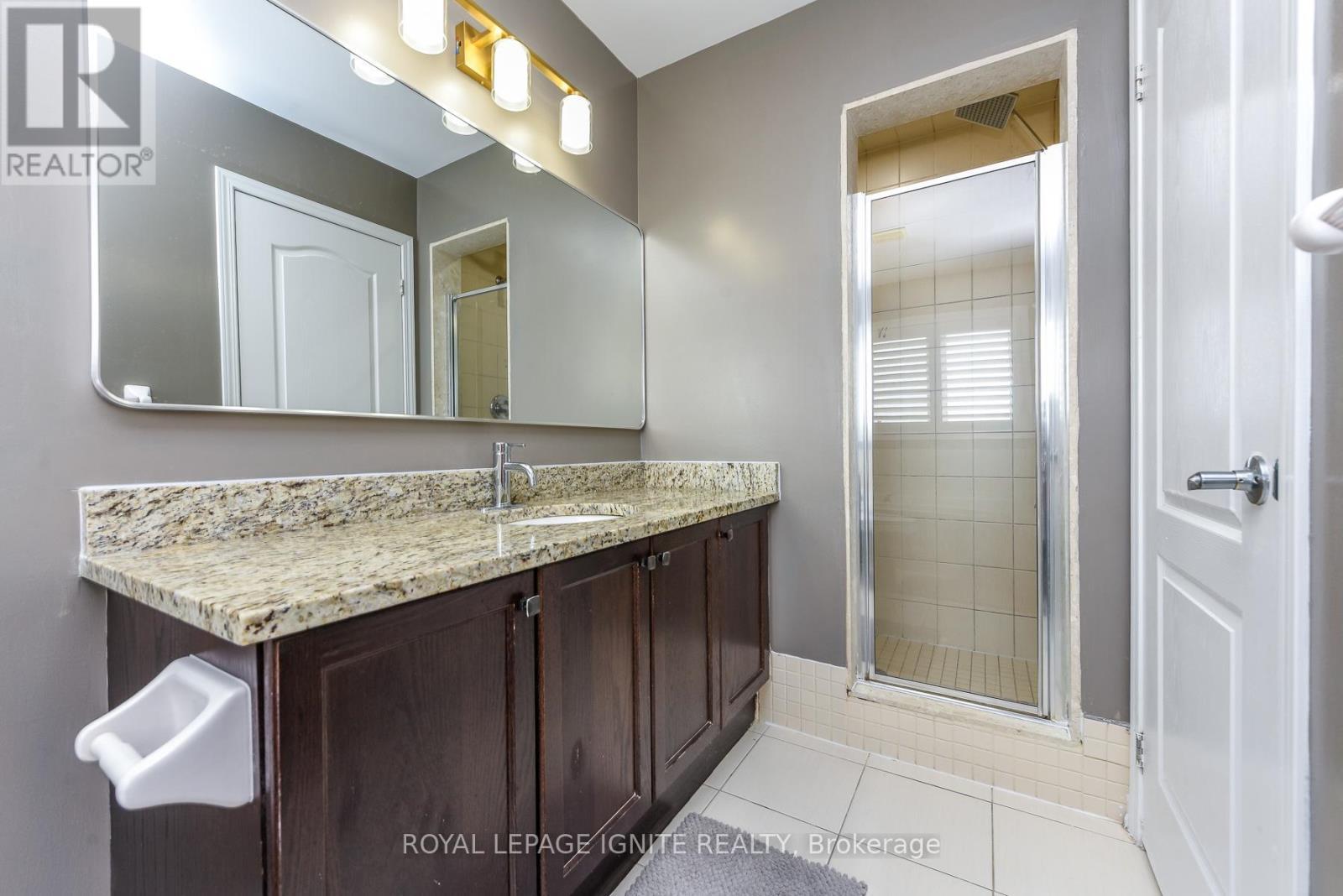 52 Harpreet Circle, Toronto, ON