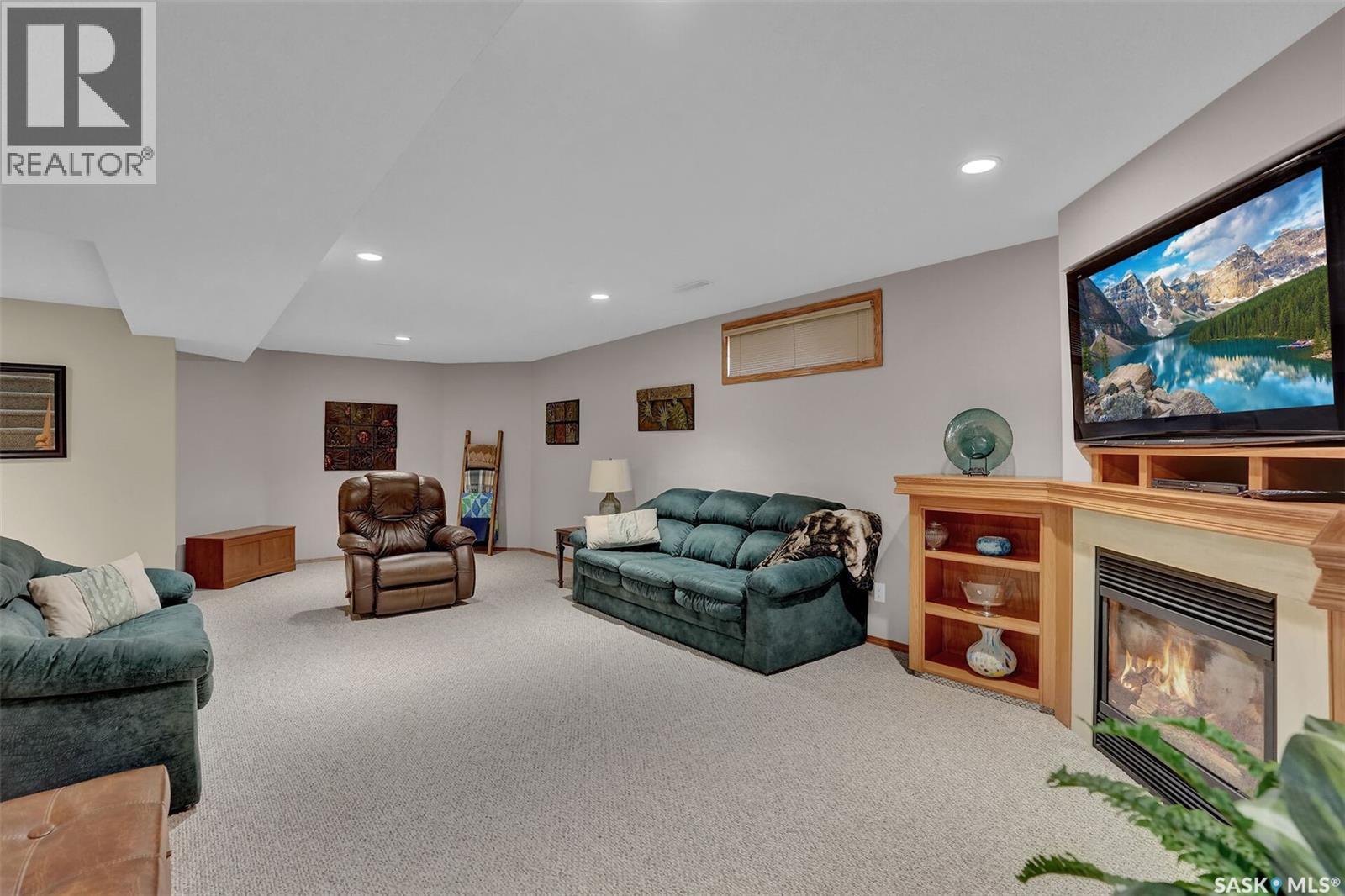 3324 Buckingham Drive E, Regina, SK