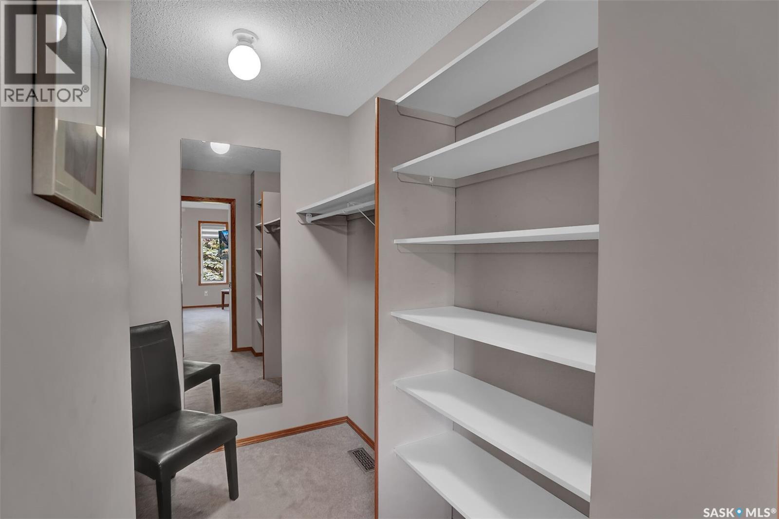 3324 Buckingham Drive E, Regina, SK