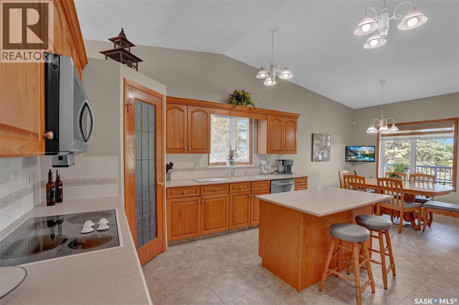 3324 Buckingham Drive E, Regina, SK