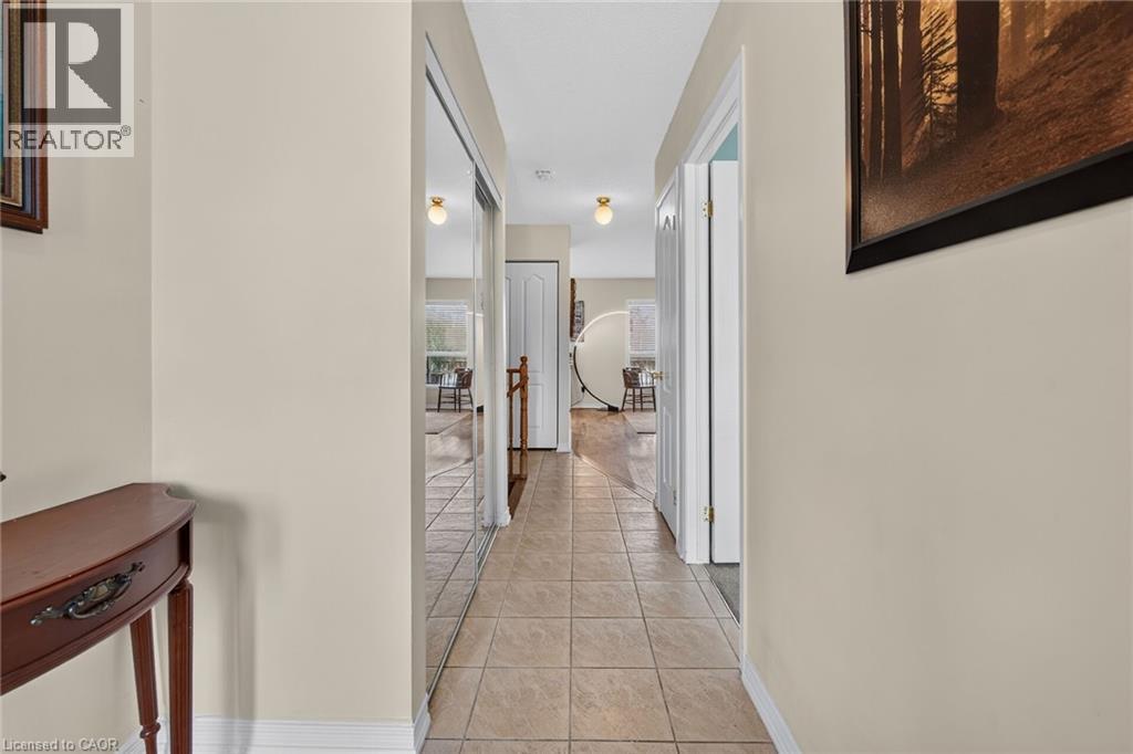 24 Kenyon Crescent Unit# 44, Grimsby, ON - Indoor Photo Showing Other Room