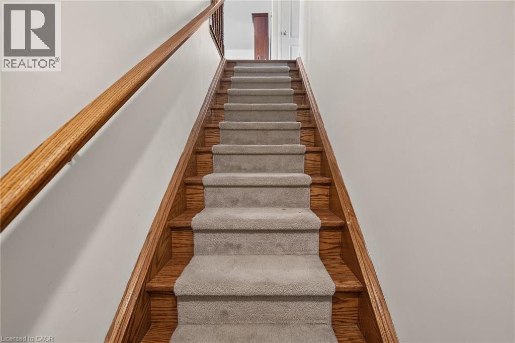 24 Kenyon Crescent Unit# 44, Grimsby, ON - Indoor Photo Showing Other Room