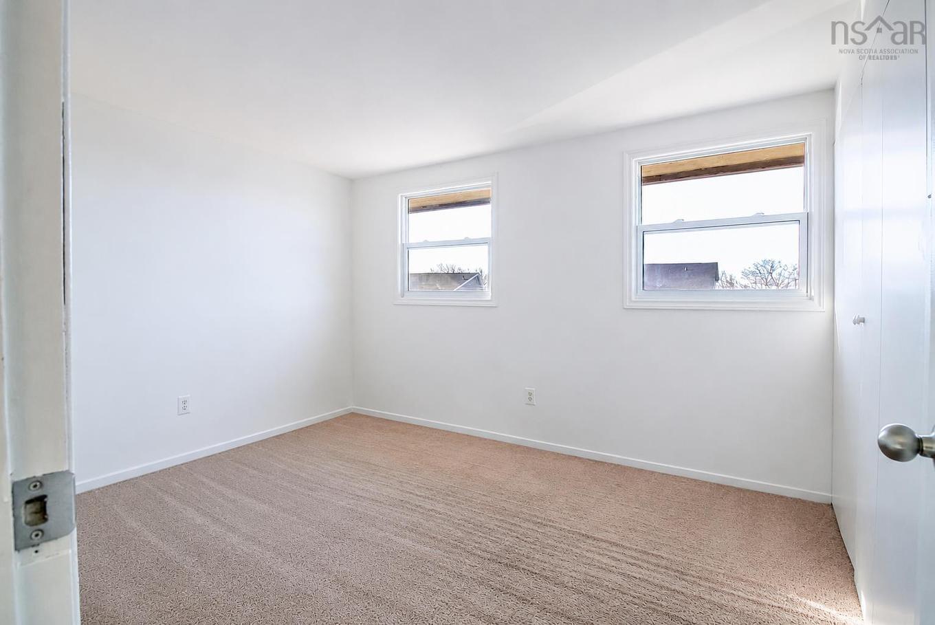 36 Regal Road, Dartmouth, NS
