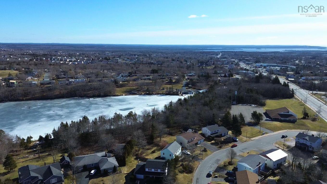 36 Regal Road, Dartmouth, NS
