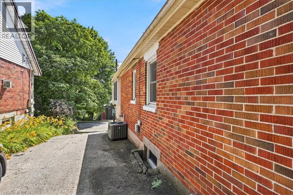22 Ramore Street, Cambridge, ON
