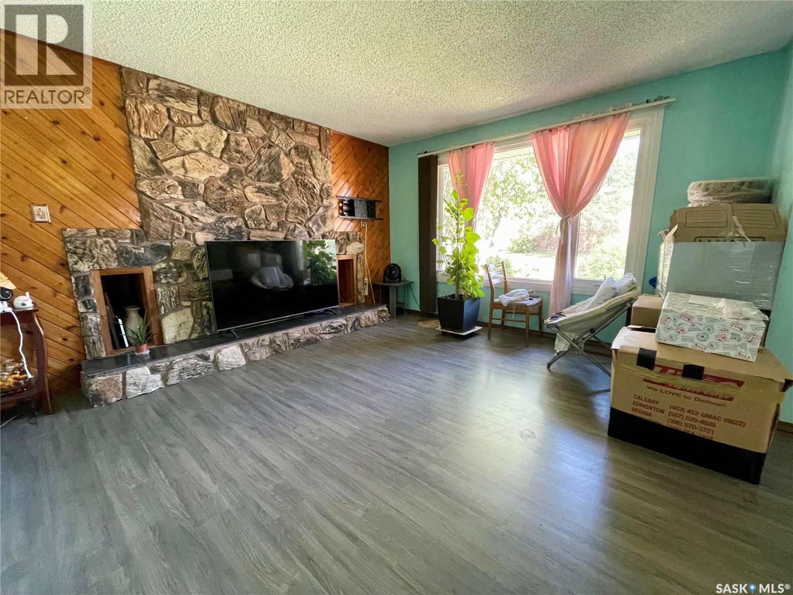 142 Cannon Street, Regina, SK