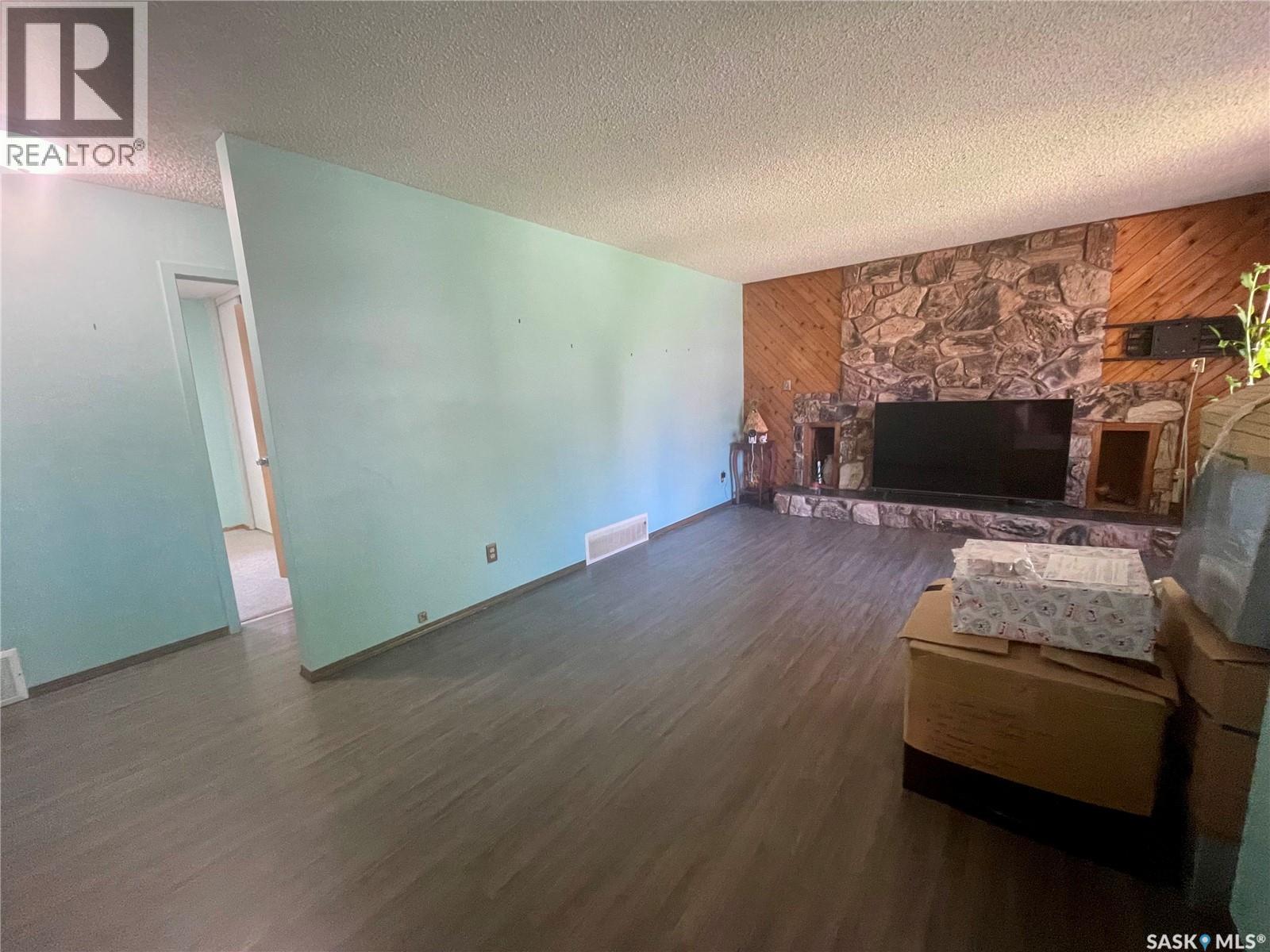 142 Cannon Street, Regina, SK
