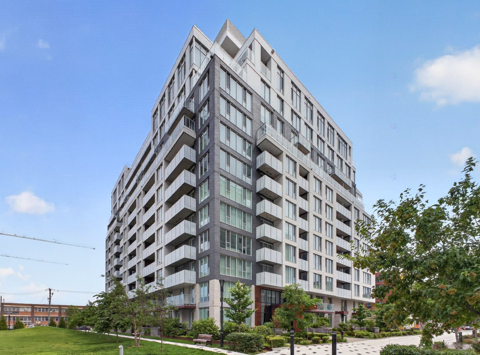 Front of Structure - 607-5175 Rue Mackenzie, Montréal (Côte-Des-Neiges/Notre-Dame-De-Grâce), QC