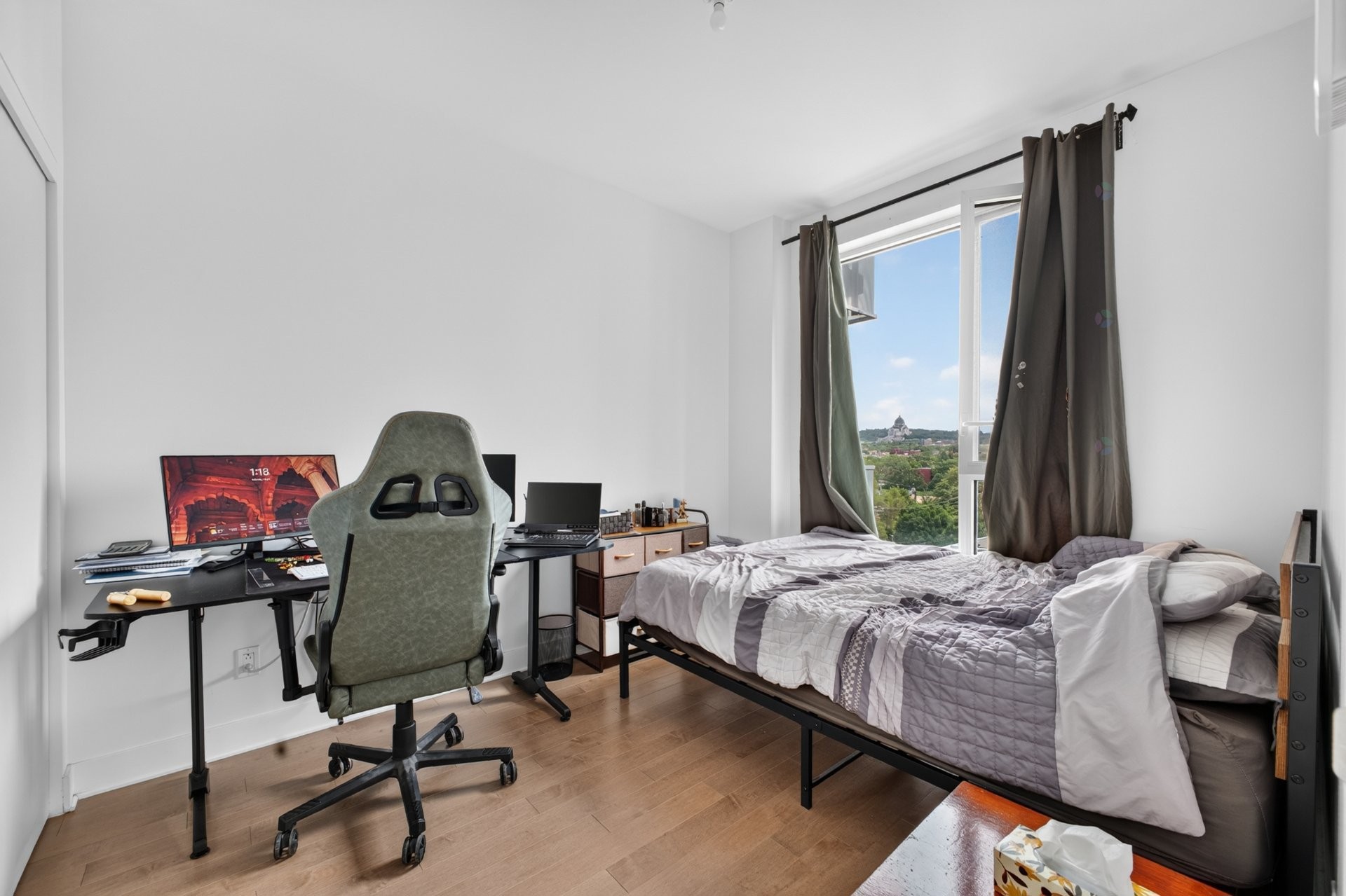 Bedroom - 607-5175 Rue Mackenzie, Montréal (Côte-Des-Neiges/Notre-Dame-De-Grâce), QC