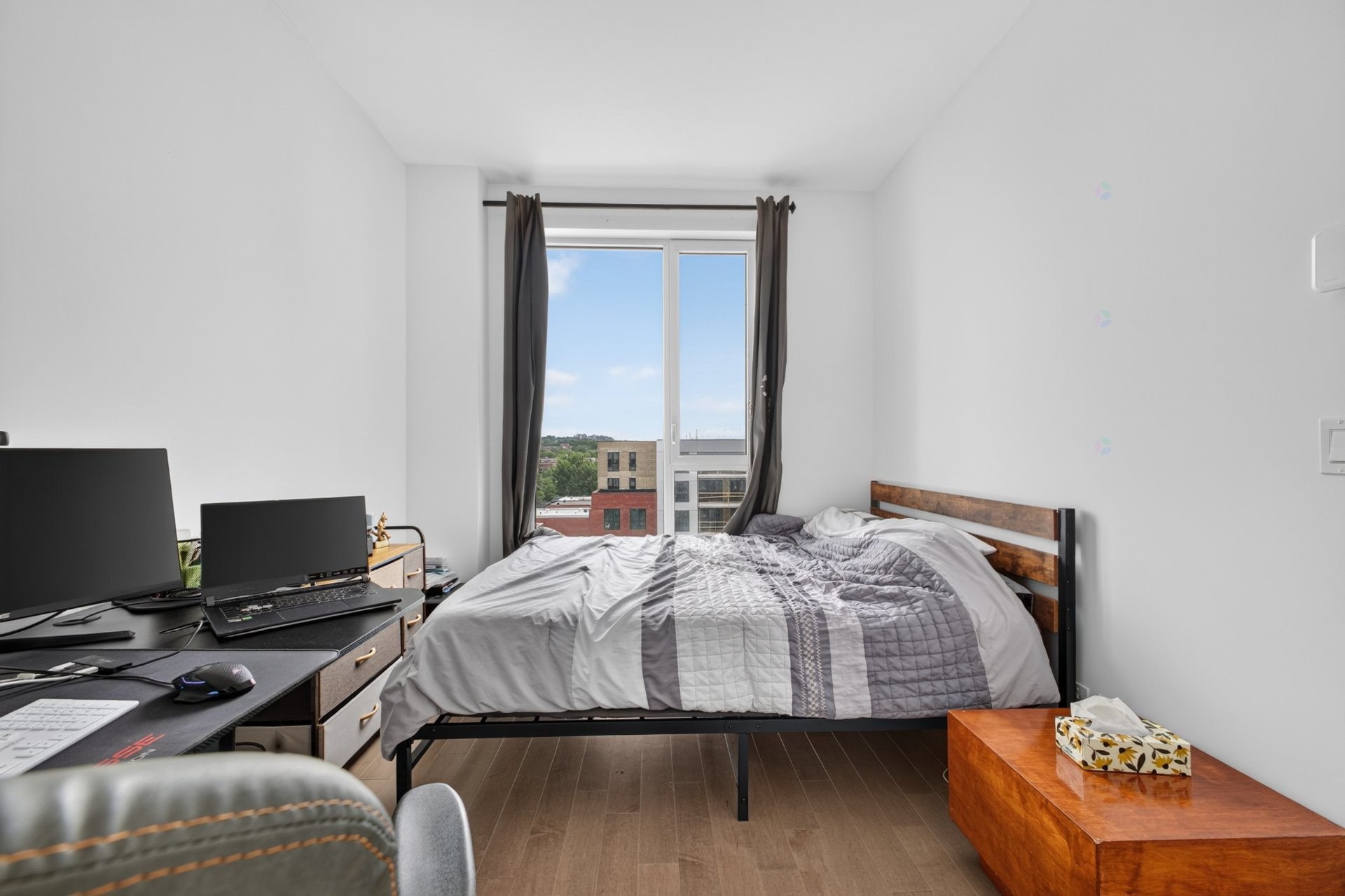Bedroom - 607-5175 Rue Mackenzie, Montréal (Côte-Des-Neiges/Notre-Dame-De-Grâce), QC
