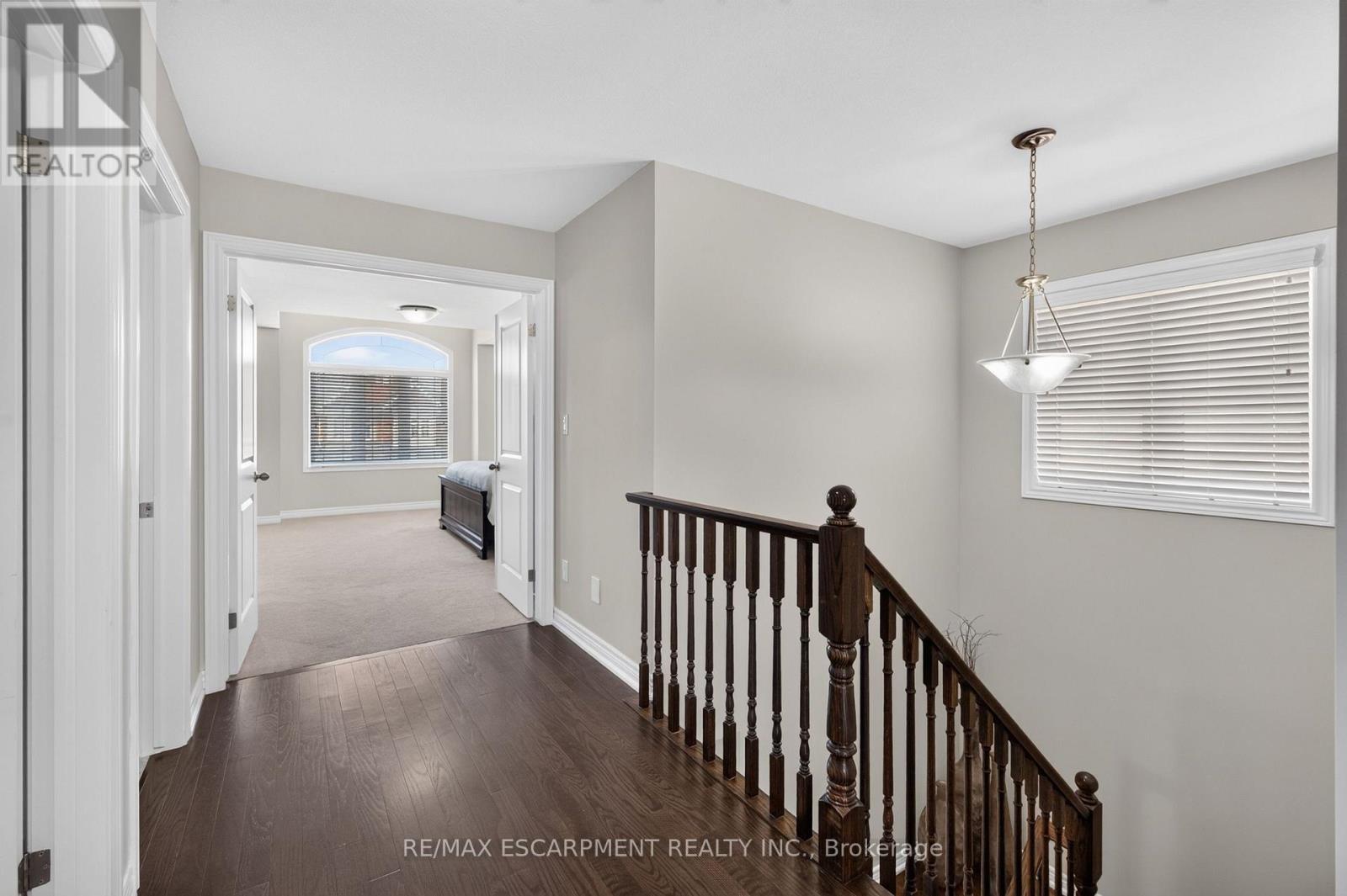 5 Narbonne Crescent, Hamilton, ON