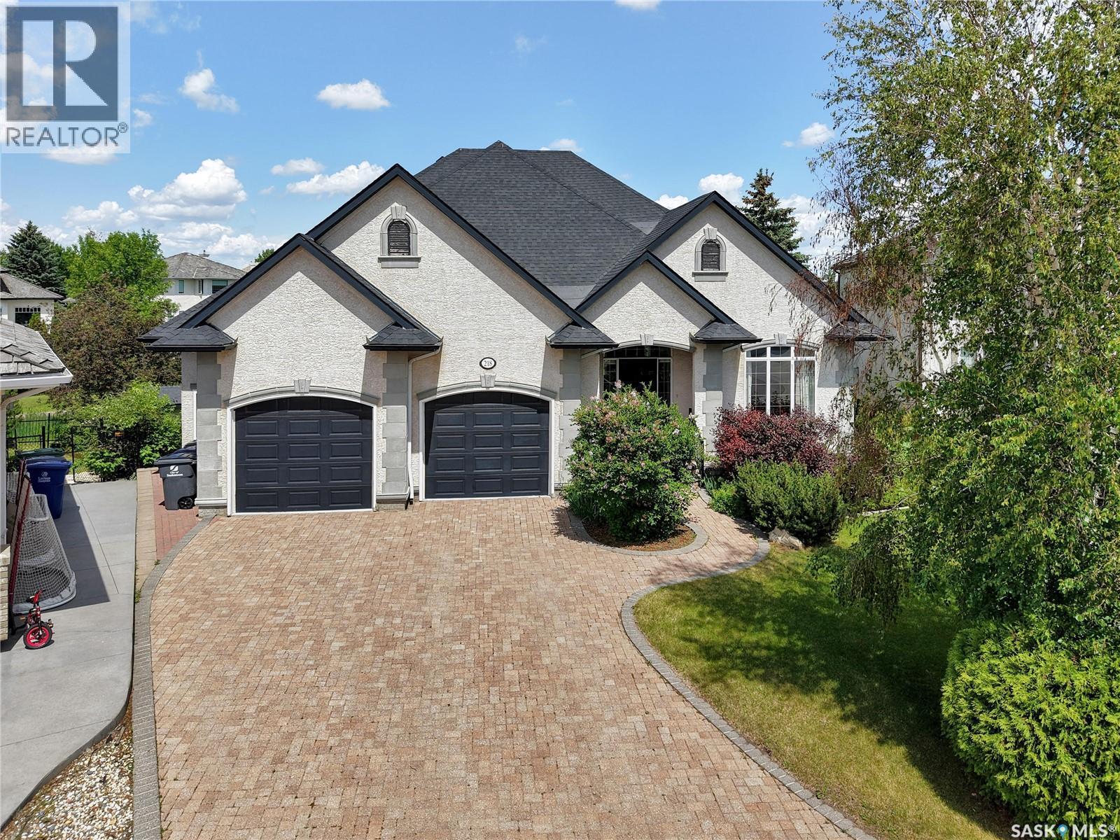 218 Horlick Crescent, Saskatoon, SK