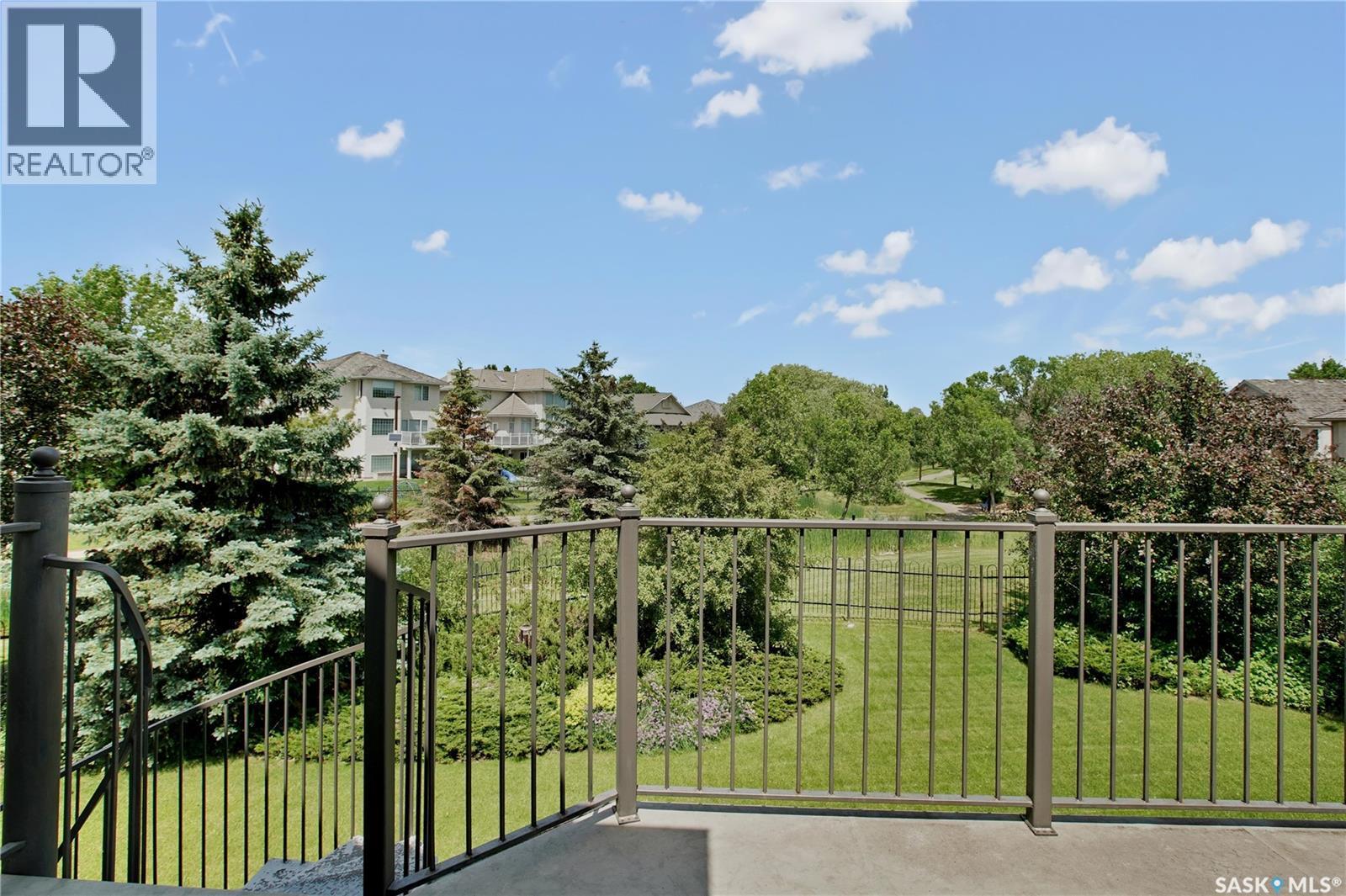 218 Horlick Crescent, Saskatoon, SK