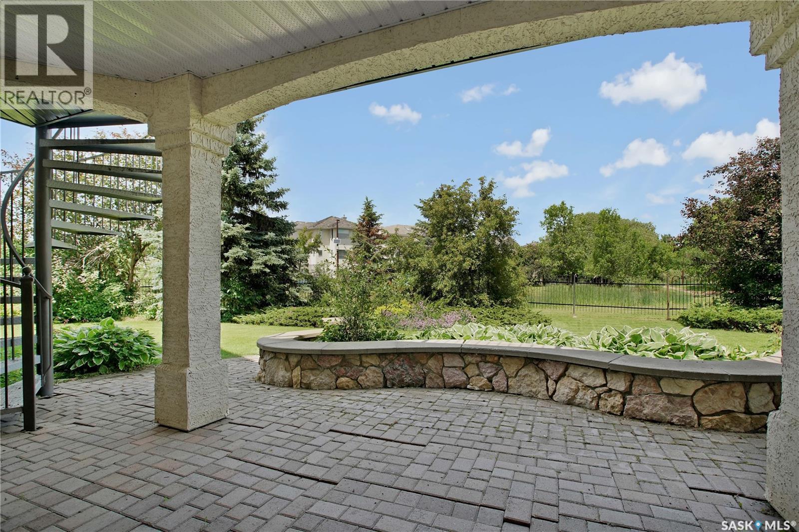 218 Horlick Crescent, Saskatoon, SK