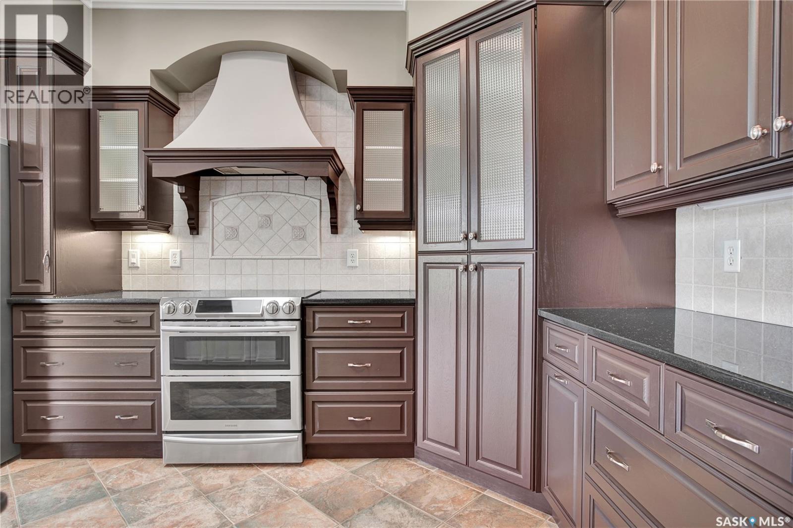 218 Horlick Crescent, Saskatoon, SK