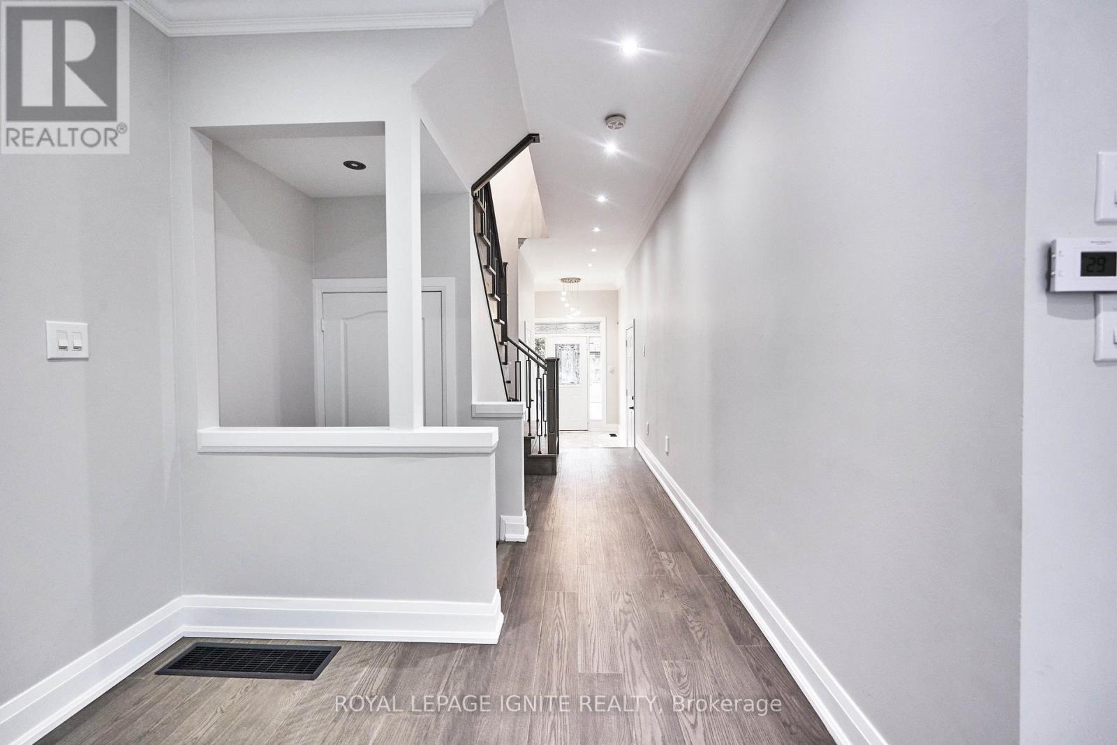 95 Dairy Drive E, Toronto, ON