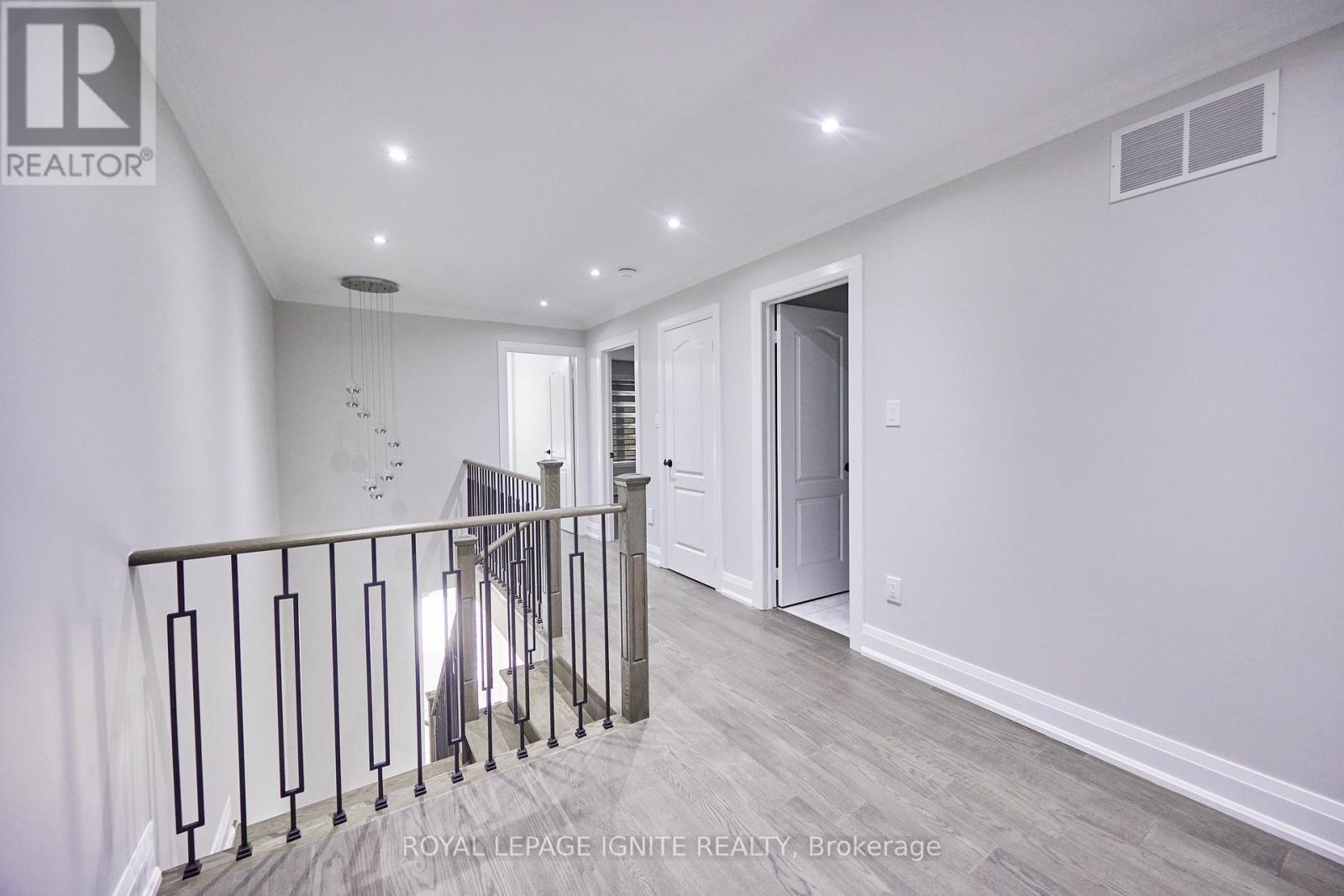 95 Dairy Drive E, Toronto, ON